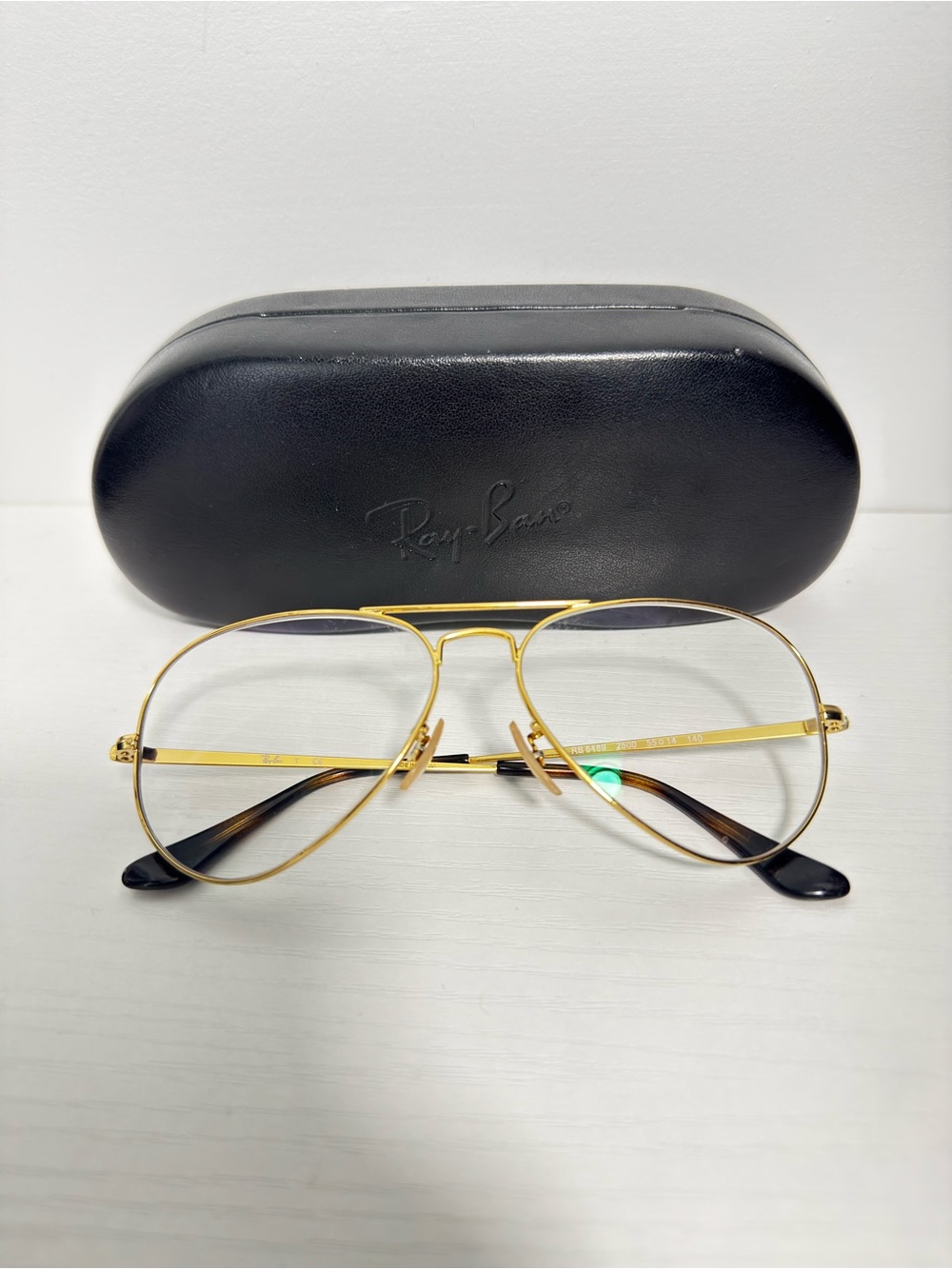 Ray-Ban Gold Aviator Glasses